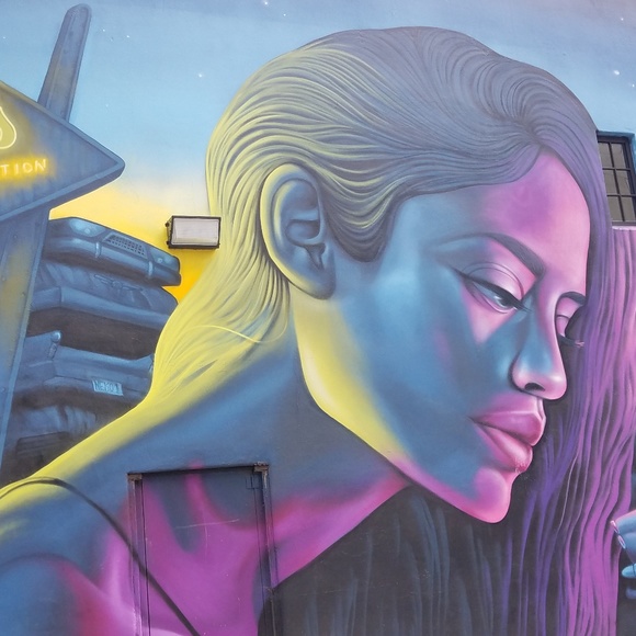 Meet your Posher, Virgo - Picture 2 of 3